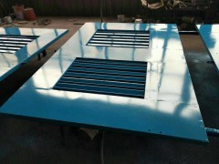 礦用壓力式平衡風(fēng)門(mén)風(fēng)門(mén)材料要求高