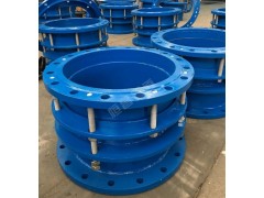 新疆雙法蘭伸縮節(jié)可定制