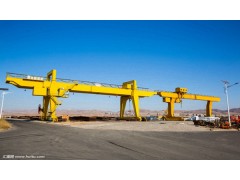 80t輪胎門式起重機(jī)規(guī)格多樣 廣東肇慶龍門吊廠家