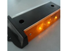 長方形輪廓標 太陽能輪廓標 交通設(shè)施