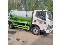 一汽解放環(huán)衛(wèi)小型抽污車(chē)5方吸污車(chē)多少錢(qián)